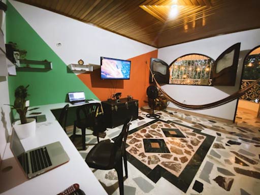 Área común del Hostal Tía Chela